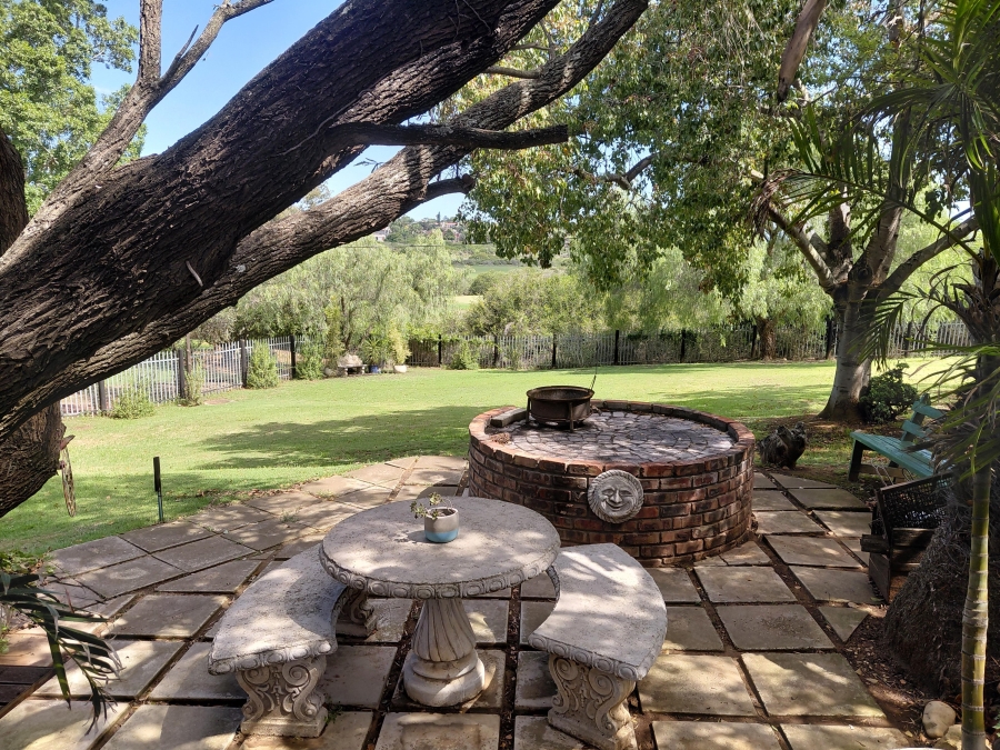 5 Bedroom Property for Sale in Vanes Estate Eastern Cape